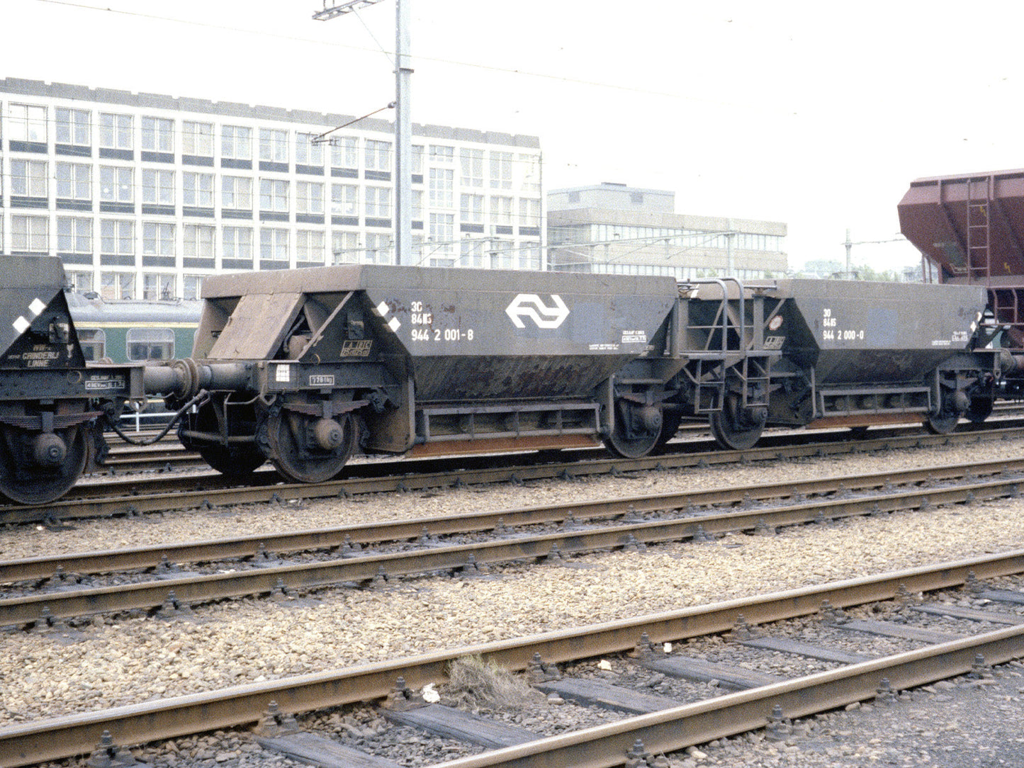 Kunststof bouwset voor NS "Allan" kortgekoppelde zelflossers (1948-1985) - VERNIEUWD