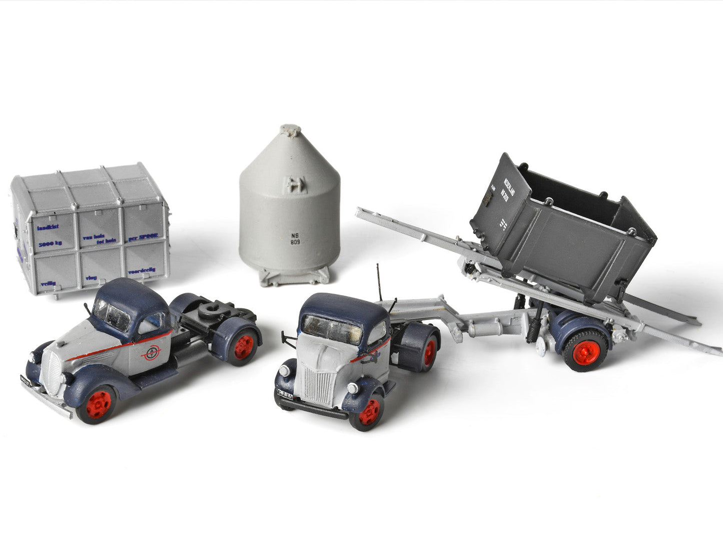 Bouwsets laadkistensysteem NS o.a trekkers, kisten, opschriften (1938-1970)