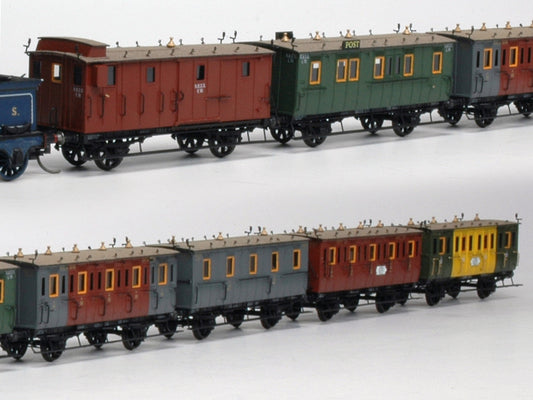 Messing bouwset 6 stuks tweeassige couperijtuigen NS / SS / NBDS (1868-1935)